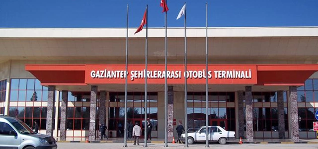 Otogarda bilet krizi! Bilet bulmak imkansız...
