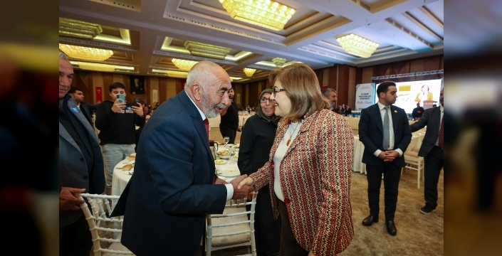 BAŞKAN FATMA ŞAHİN’DEN MUHTARLAR İÇİN KONUT MÜJDESİ