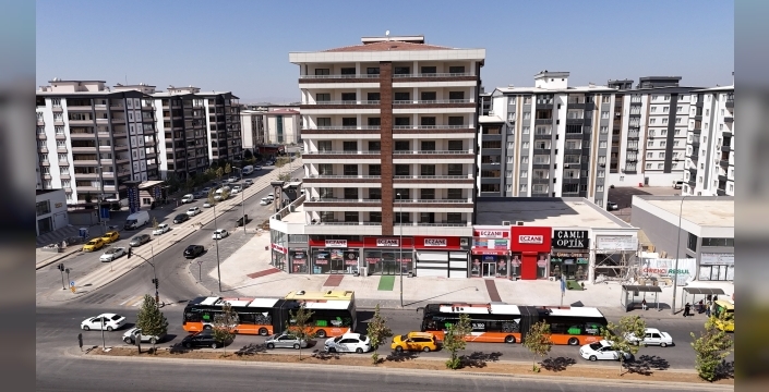 GAZİANTEP’İN ELEKTRİKLİ OTOBÜSLERİ HİZMET İÇİN ŞEHRE GİRİŞ YAPTI