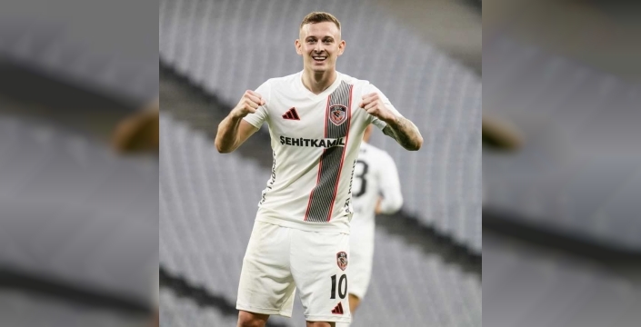 YENİLMEZLİK SERİSİ 6 MAÇA ÇIKTI
