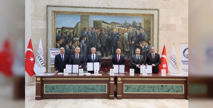 ŞAHİNBEY BELEDİYESİ 163 ÖĞRENCİYİ DAHA UMREYE GÖNDERECEK