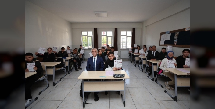ŞAHİNBEY BELEDİYESİ’NDEN SINAVA HAZIRLANAN ÖĞRENCİLERE ÖNEMLİ DESTEK