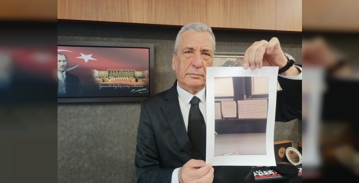 MECLİS ÜYELERİNİN BELEDİYE GİRİŞİ YASAKLANDI ORTALIK KARIŞTI