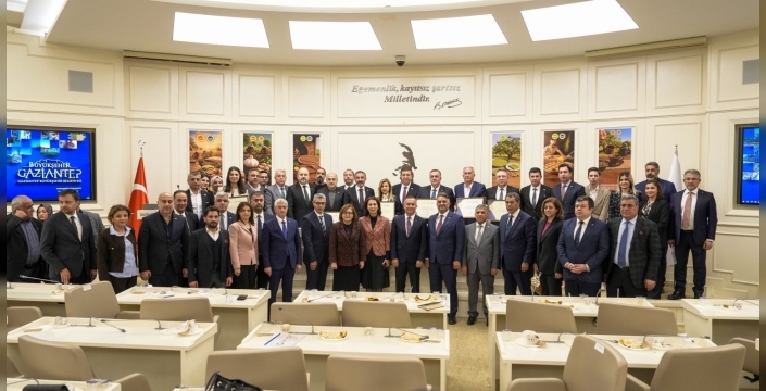 NİZİP TİCARET ODASINA MUHTEŞEM ÖDÜL