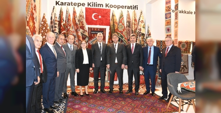 Dünyanın En Prestijli Halı Fuarı Açıldı