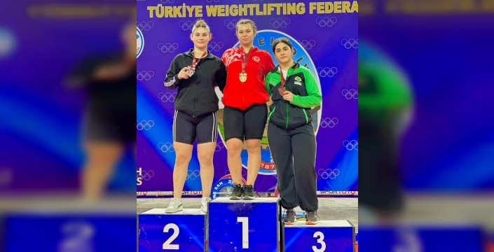 ŞEHİTKAMİL SPORCULARINDAN BÜYÜK BAŞARI