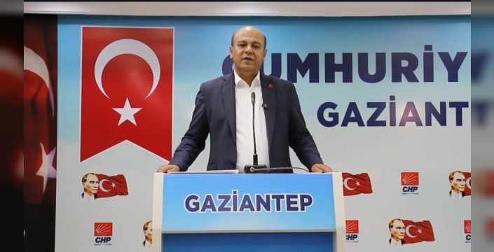 SİYASET HALKA HİZMET ETME SANATIDIR