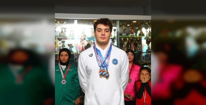 BÜYÜKŞEHİR ŞAMPİYONLUKLARA ABONE OLDU