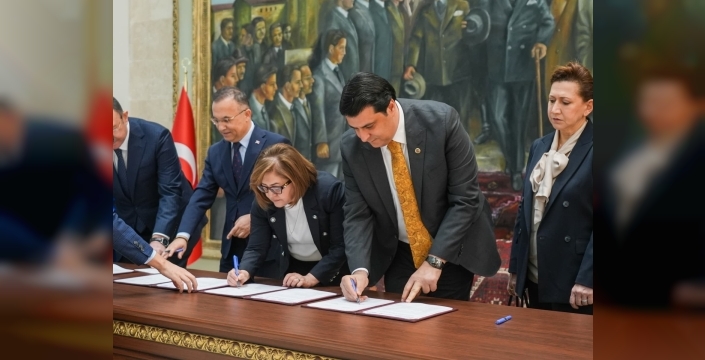 İMZALAR ENGELSİZ YAŞAM İÇİN ATILDI