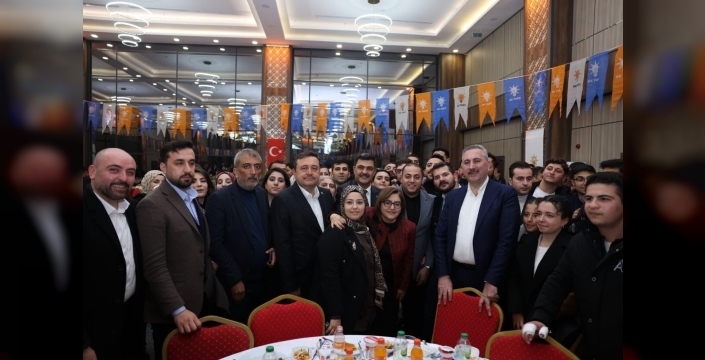 AK PARTİ GAZİANTEP, GELENEKSEL İFTAR BULUŞMASINDA TEŞKİLAT RÜZGÂRI ESTİRDİ