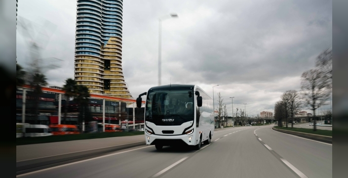 Anadolu Isuzu Yenilenen NovoLux ile Turizm Taşımacılığında Standartları Yükseltti