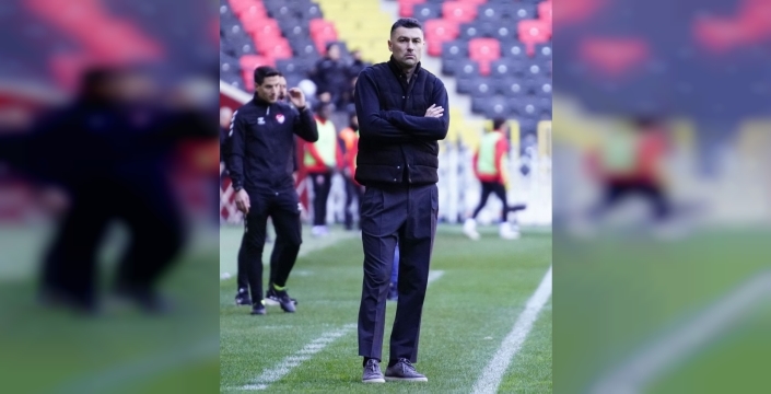 BURAK YILMAZ TARAFTARA HAKARET ETTİ Mİ ? SORUSUNA YANITI BASIN TOPLANTISINDA VERDİ