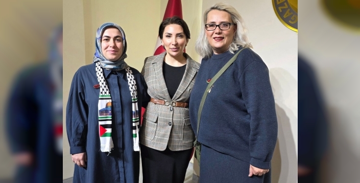 Aktivistler GGC'de buluştu: "Hakikatin sesi kısılmaz!"