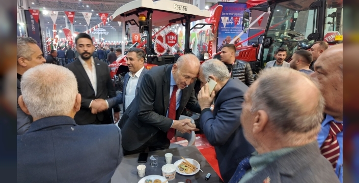 Gaziantep’te düzenlenen GAPTARIM 16. Tarım, Tarım Teknolojileri ve Hayvancılık Fuarı, önemli ziyaretçileri ağırlamaya devam ediyor.