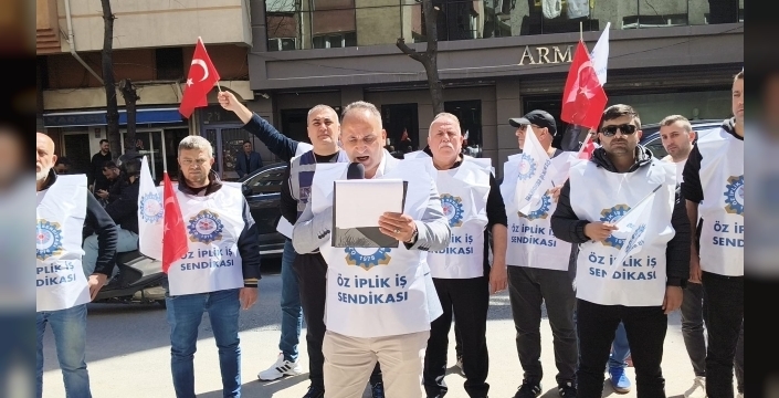 ÖZ İPLİK İŞ’TEN AR LEDER ÖNÜNDE BASIN AÇIKLAMASI
