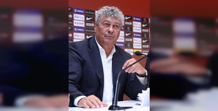 Romanya Futbol Federasyonu, Mircea Lucescu ile yollarını ayırdığını açıkladı.