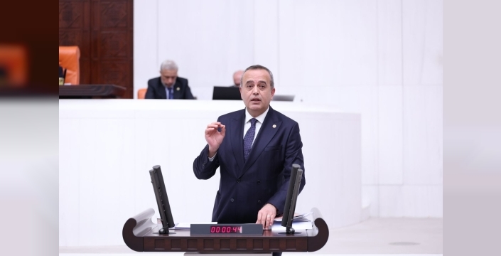 DEVA Partili Ertuğrul Kaya, Çin’in Uygur Türklerine yönelik politikasını "kültürel soykırım" olarak niteledi. Kaya, "Ticaret yapmak, Uygur Türklerine uygulanan zulme sessiz kalmanın nedeni olamaz" dedi.