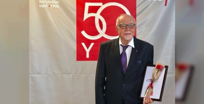 DUAYEN GAZETECİ YUSUF AĞAR’A ANKARA ÜNİVERSİTESİ İLETİŞİM FAKÜLTESİNDEN "MESLEKTE 50 YIL ONUR ÖDÜLÜ" VERİLDİ