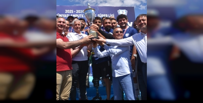 Geçtiğimiz hafta deplasmanda Sakarya Bedensel Engelliler Spor Kulübü Ampute Futbol Takımı'nı 4-2 mağlup eden Şahinbey Ampute Takımı şampiyonluğunu ilan etti