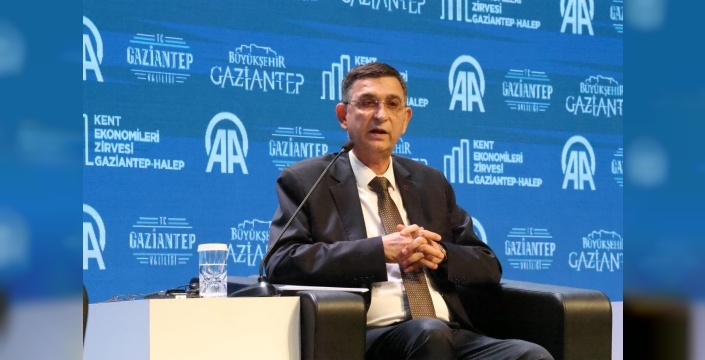 GSO YÖNETİM KURULU BAŞKANI ADNAN ÜNVERDİ, GAZİANTEP-HALEP KENT EKONOMİLERİ ZİRVESİ’NDE KONUŞTU