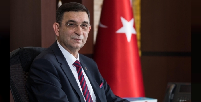 GSO YÖNETİM KURULU BAŞKANI ADNAN ÜNVERDİ: “KAHRAMANLIK DESTANININ 10’UNCU YILINDA AZİZ ŞEHİTLERİMİZİ RAHMETLE, KAHRAMAN GAZİLERİMİZİ ŞÜKRANLA ANIYORUM”