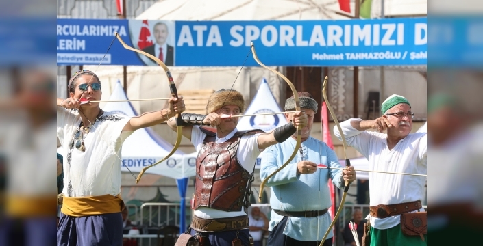 AKSAÇLILAR ŞAHİNBEY’DE OK ATTI