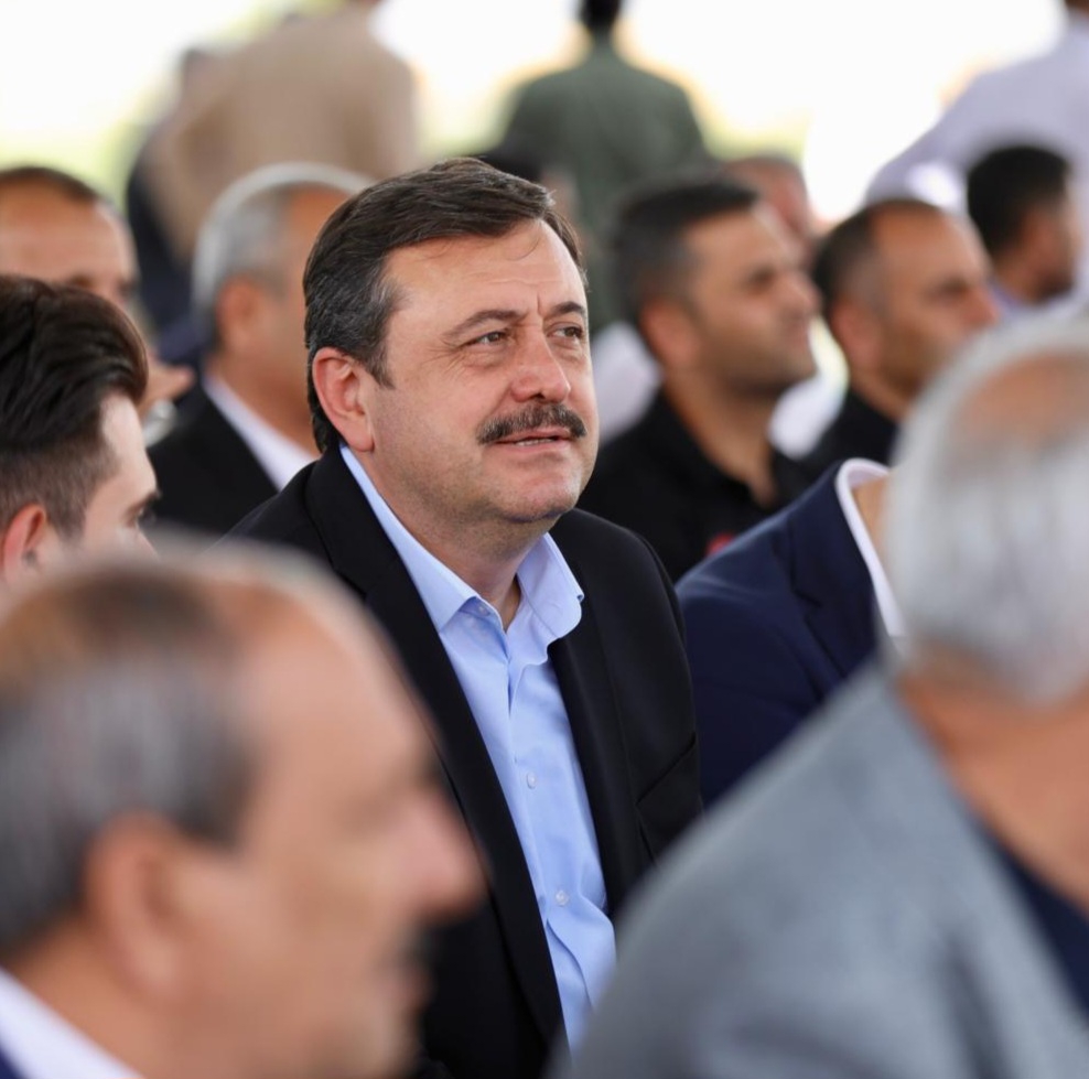 AK PARTİ GAZİANTEP’TEN MALAZGİRT ÇIKARMASI