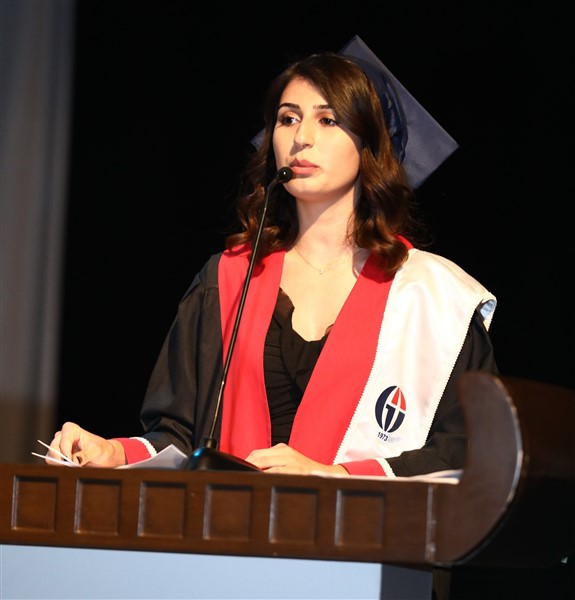 GAÜN TURİZM FAKÜLTESİ MEZUNLARI TÖRENLE UĞURLANDI