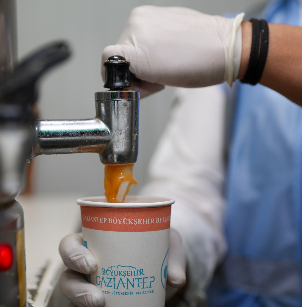 GAZİANTEP'İN VAZGEÇİLMEZI MERCİMEK ÇORBASI