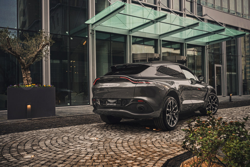 YENİ DBXLER YOĞUN TALEP ÜZERİNE 5 AY SONRA ASTON MARTIN TURKEY SHOWROOMLARINDA YERİNİ ALACAK
