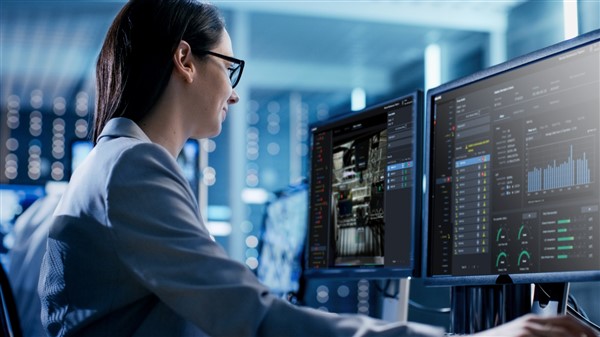 Panasonic RMS ile projeksiyon yönetimini kolaylaştırın