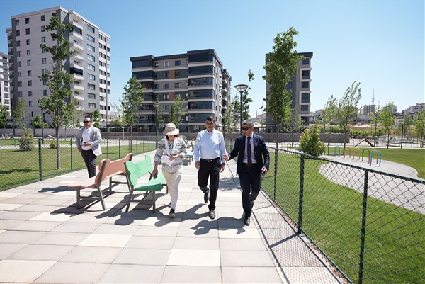PET PARK 2, HALKIN HİZMETİNE SUNULDU