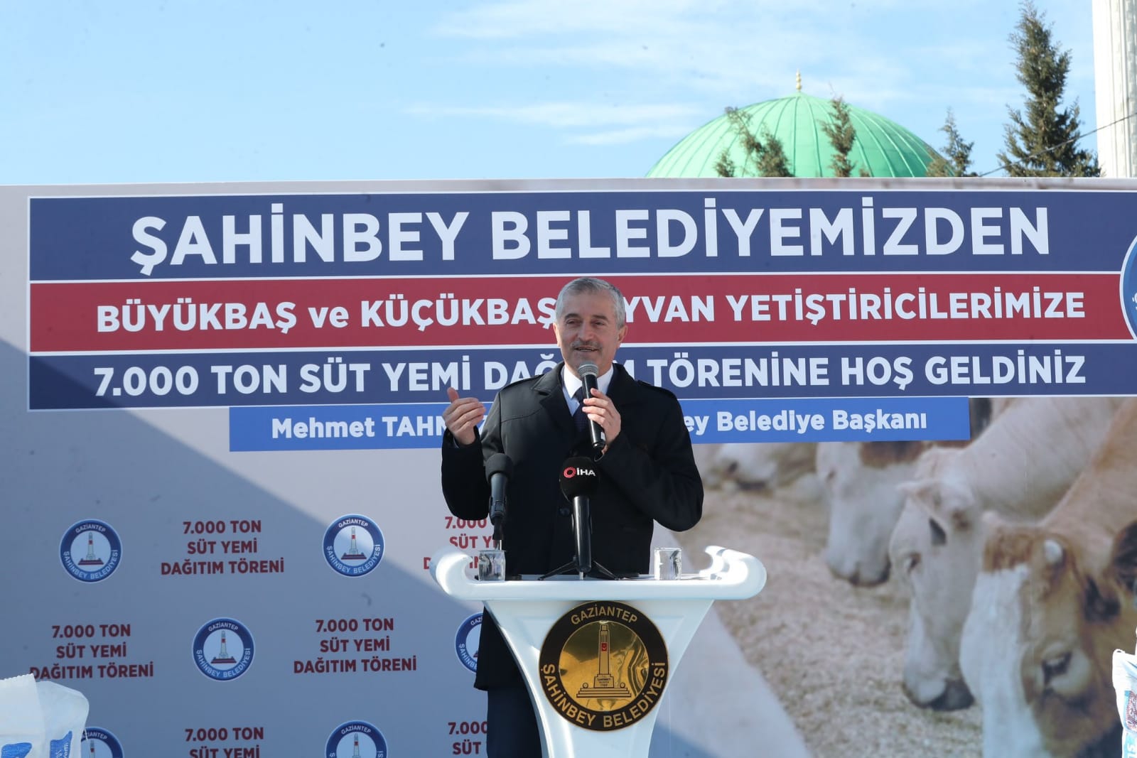 ŞAHİNBEY BELEDİYESİ’NDEN 45 MİLYONLUK YEM DESTEĞİ