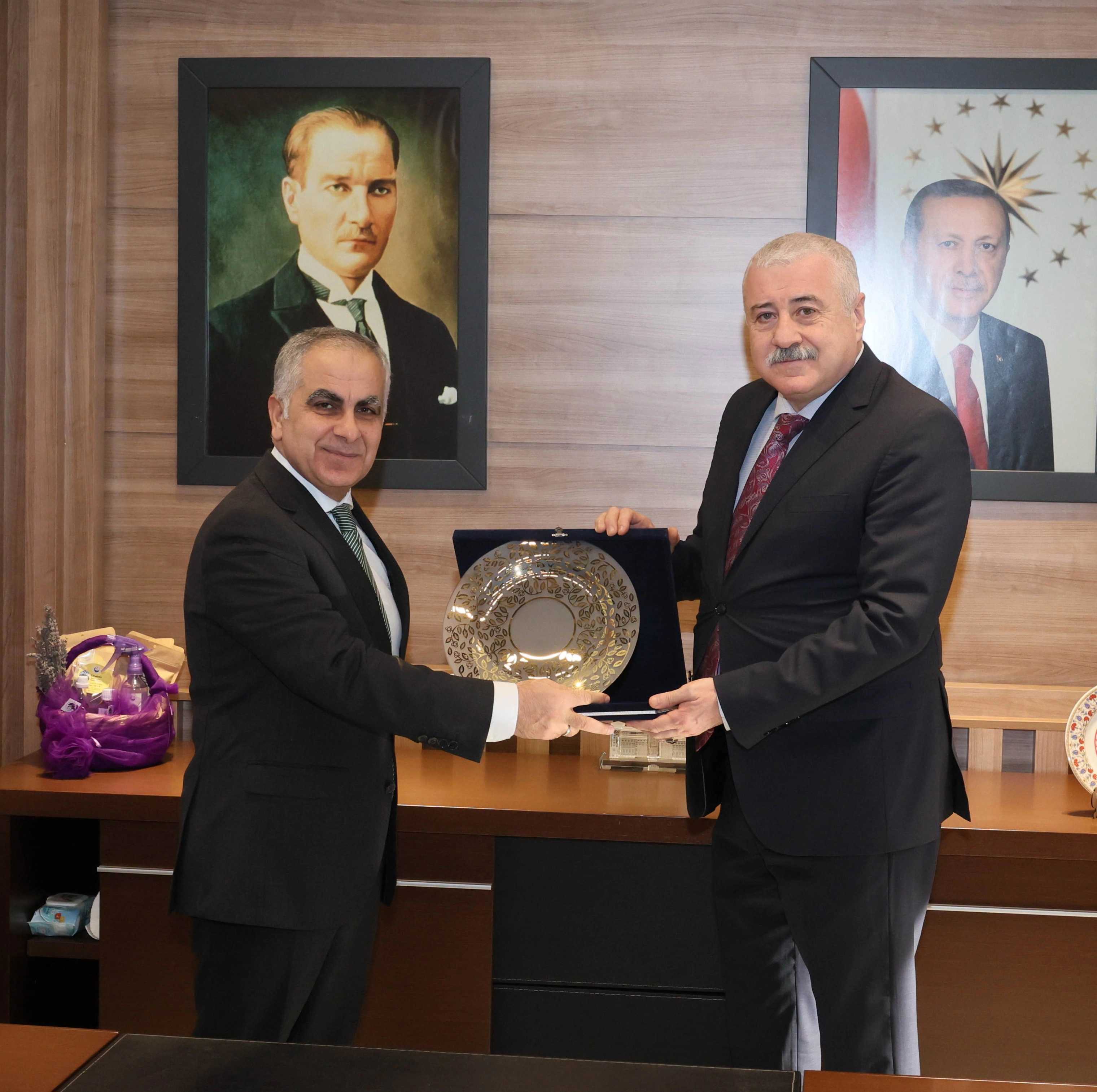 SERMET ATAY’DAN GAÜN REKTÖRÜ DOĞAN’A HAYIRLI OLSUN ZİYARETİ